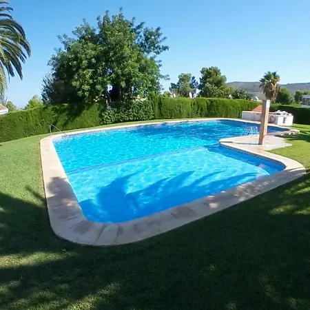 Апартаменты Bungalow Los Almendros *