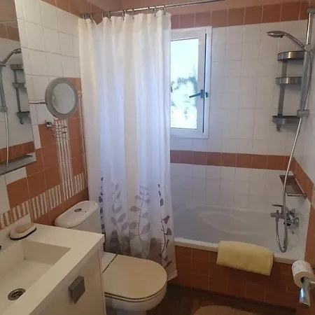 Bungalow Los Almendros 佩德雷尔